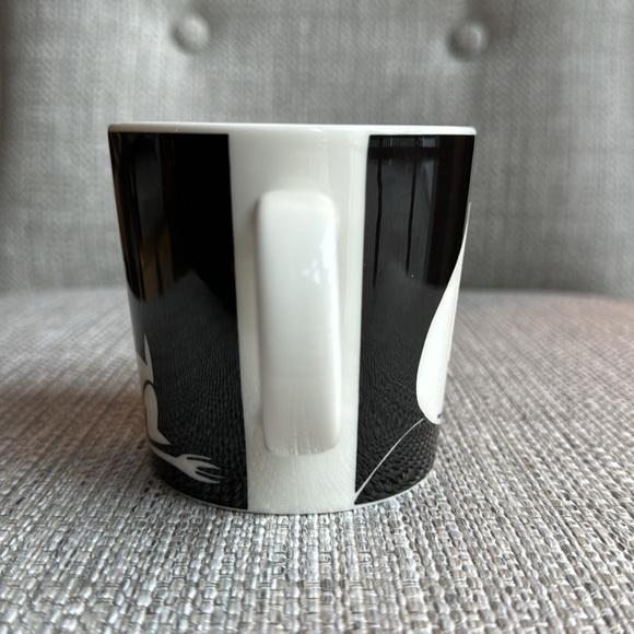 Vintage Arabia Finland Moomin Characters Mug "Muumipappa-Musta Momminpappa-Blk” - Picture 2 of 9